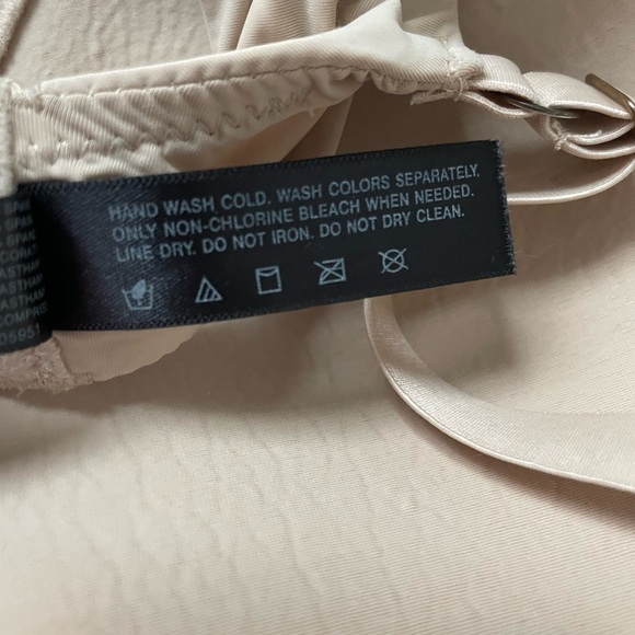 Natori BUNDLE Pure Luxe Underwire T-Shirt Bra Tan and Burgundy EUC Size 32D - Picture 12 of 16